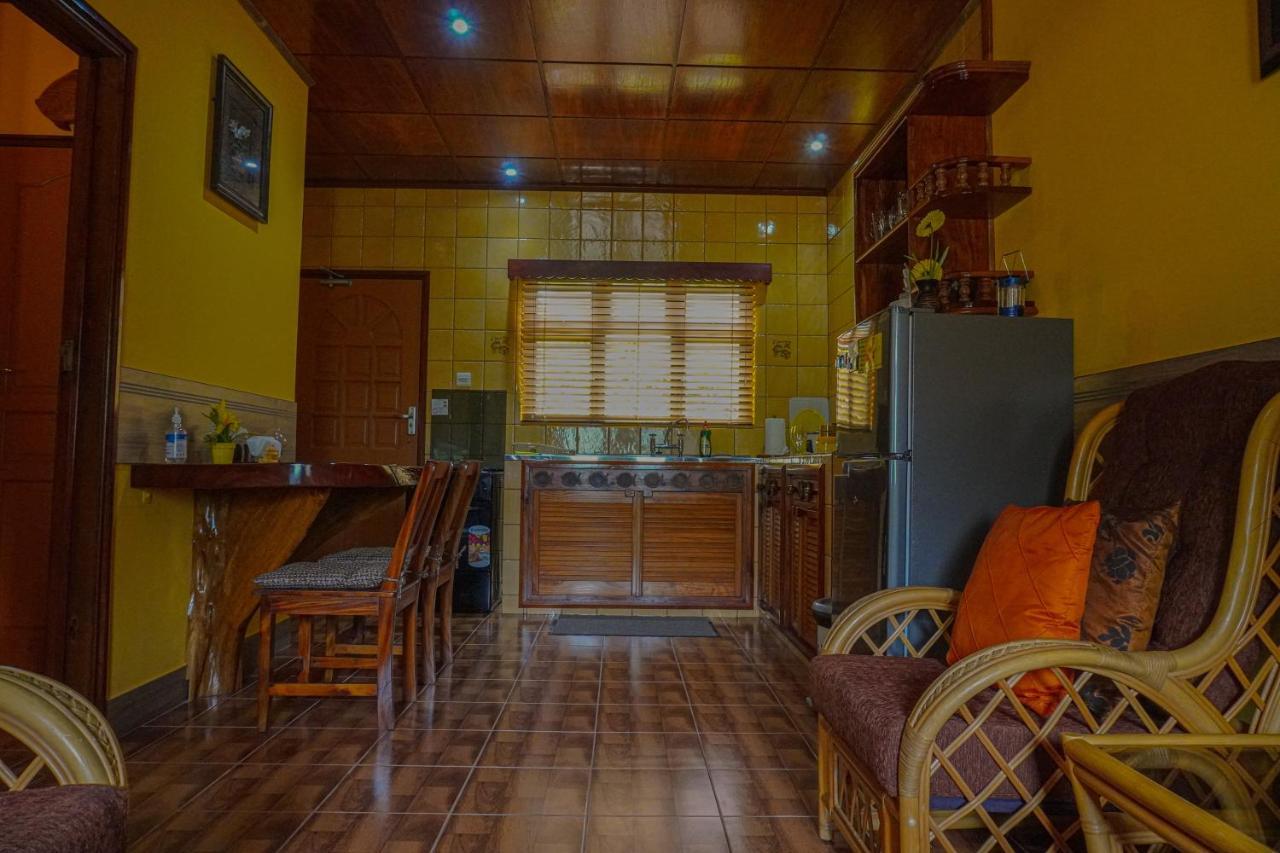 Anse Kerlan Beach Chalets Экстерьер фото